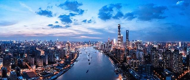 旅行社业务量不及疫前四成？上海旅游“新12条”释放强力扶持信号——国内旅游业务的稳与进